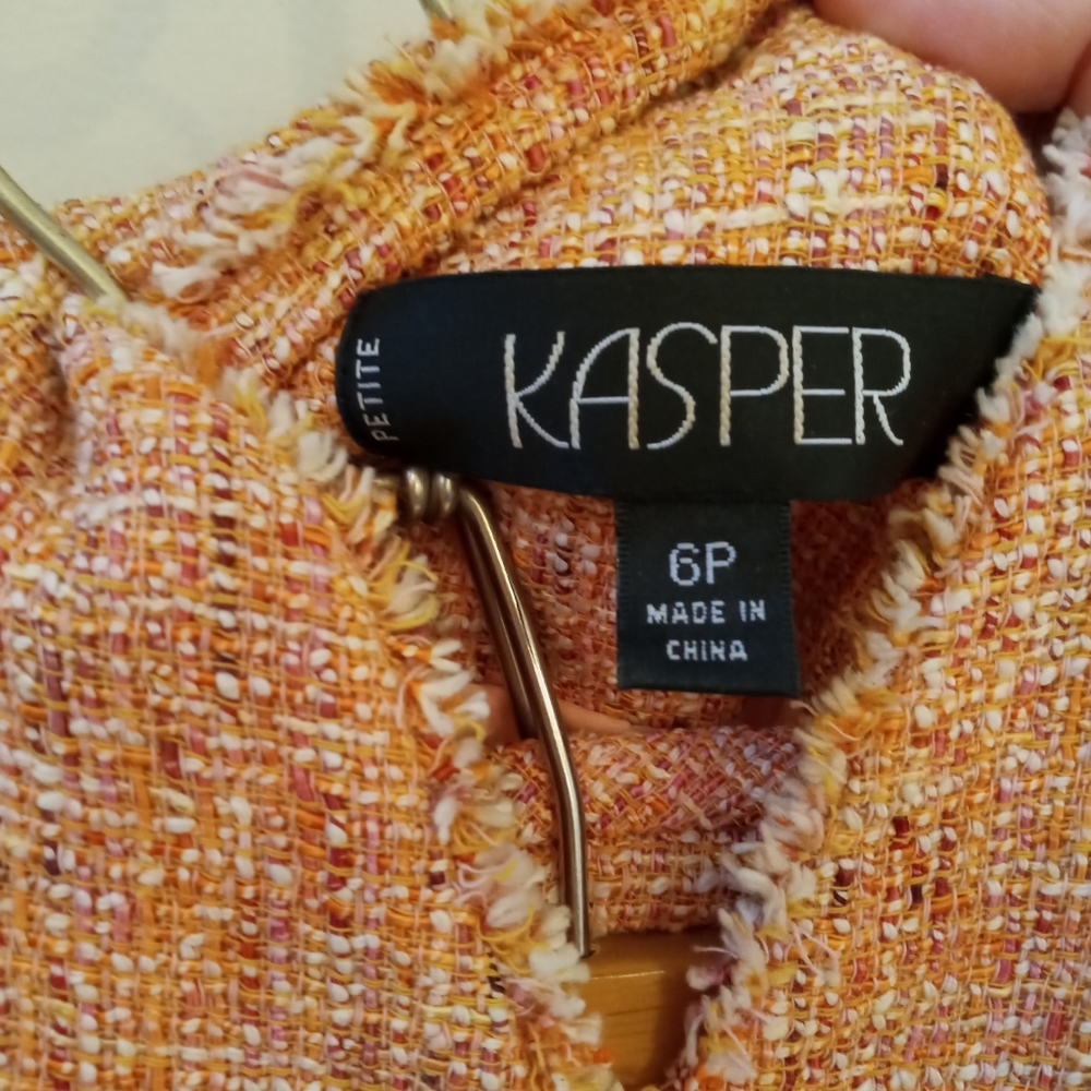 Kasper suit - Picture 2 of 7